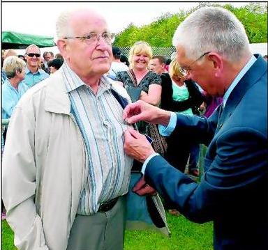 Ehrennadel des Landes Rheinland-Pfalz für Helmut Wagner